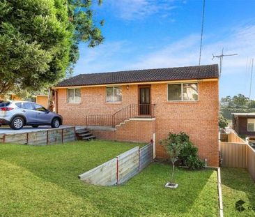 Exceptional Family Home - Photo 2