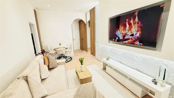 Chaussée D'ixelles! Superbe appartement NON MEUBLE, 1 chambre - Foto 1