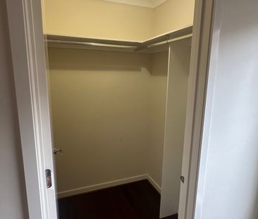 Clyde North - Photo 4