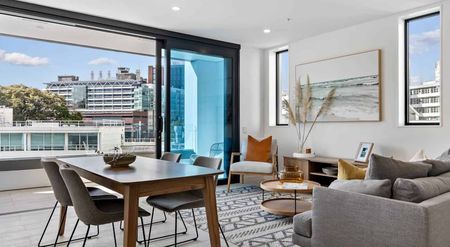 Luxury one bedroom apartment right in the hear... - Photo 2