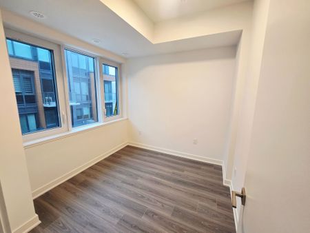 For Lease - 69 Curlew Drive Unit# 120, Toronto, Ontario - Photo 2