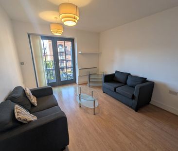 Home 2, 35 Chapeltown Street, Manchester City Centre, M1 2NN - Photo 6