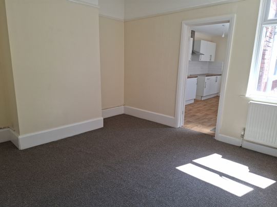 Wintringham Road, Grimsby - Photo 1