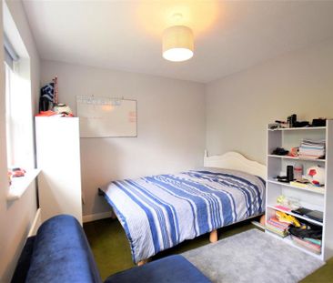 4 bedroom detached house to rent - Photo 6