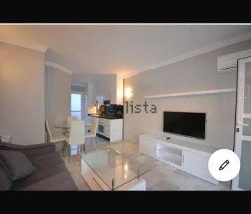 Alquiler de chalet adosado en Avenida Alpandeire, 1 - Photo 1