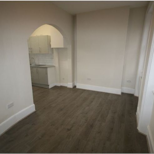 Studio Flat, Praed Street, W2 - Photo 1