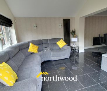 5 bedroom detached house to rent - Photo 2