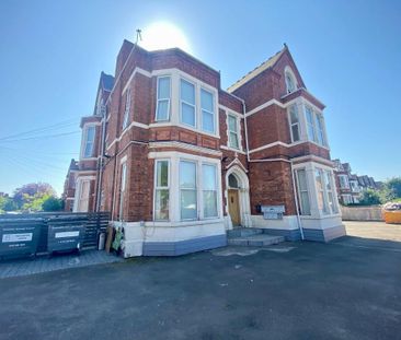 1 bedroom ground floor flat to rent - Photo 1