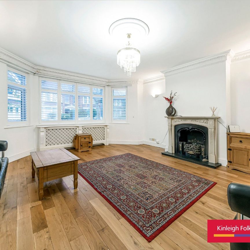 Inchmery Road, London, SE6 - Photo 1