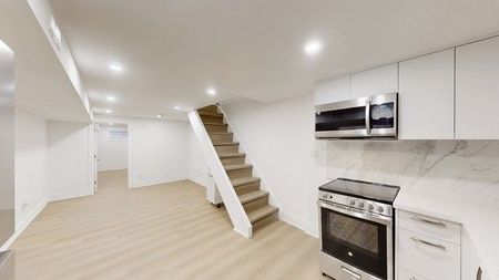 For Lease - 19 Hawthorne Road Unit# Lower, Toronto, Ontario - Photo 4