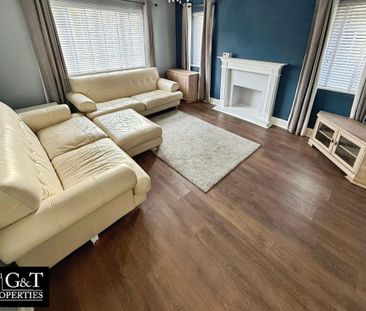 4 bedroom detached house to rent - Photo 1