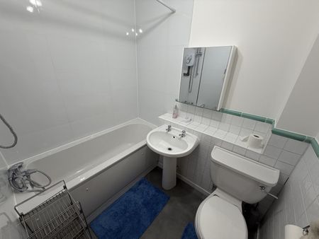 Upper Priory Street, Northampton - Photo 5