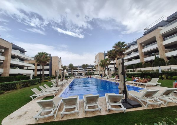 Ref.7533 Two-Bedroom Apartment in the Residential Complex Flamenca Village.