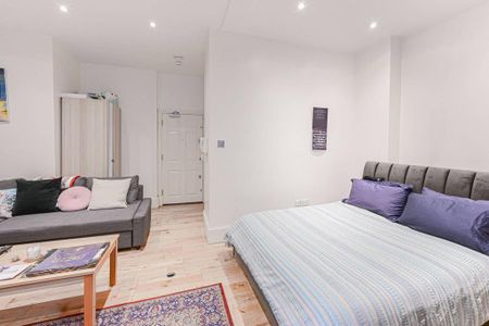 Studio to rent - Photo 5