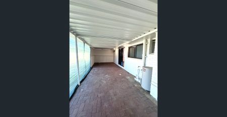 THE WHITE HOUSE HAS HAD A MAKEOVER - Photo 2