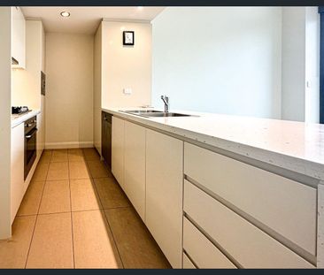 VQ 1 Bedroom Apartment For lease - Photo 3