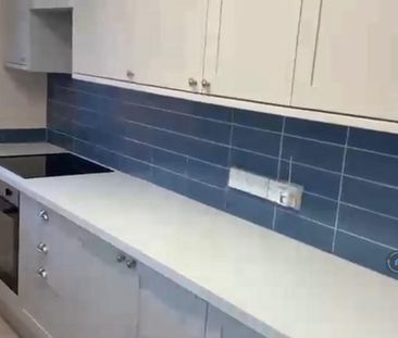 2 bedroom semi-detached house to rent - Photo 3