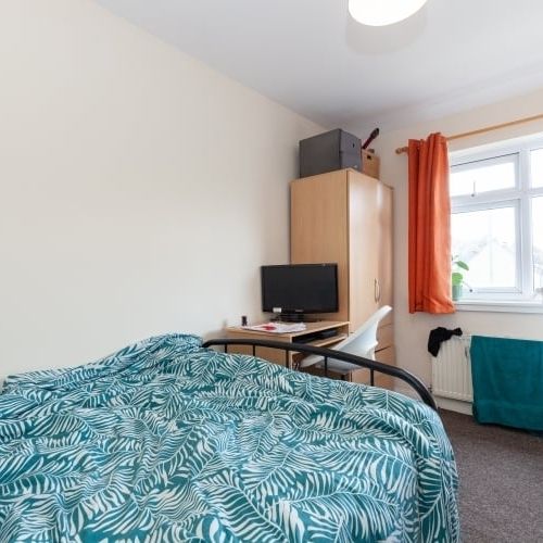 Crowell Road, Temple Cowley - Photo 1