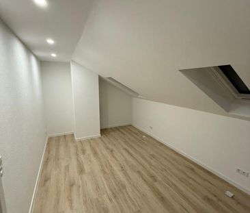 2-Zimmer-Dachgeschosswohnung in Neckargemünd - teilmöbliert - Foto 1