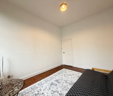 Holloway Road, London, N19 - Photo 4