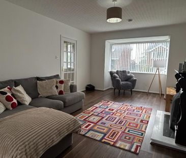 158 Dunlady Manor, Dundonald, BT16 1YS - Photo 2