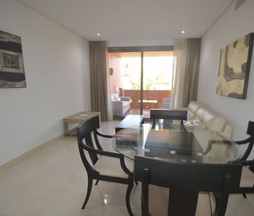 Piso de alquiler en Camino de la Boladilla, La Concha - Resina Golf - Photo 3