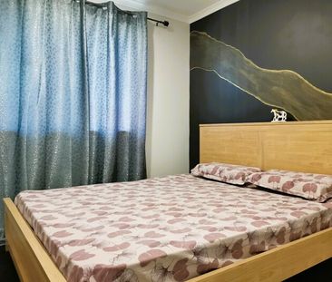 ONE TREE POINT 4 BEDROOMS - Photo 4