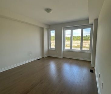 For Lease - 2918 Whites Road, Pickering, Ontario - Photo 6