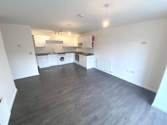 Todd Close, Borehamwood, WD6 - Photo 1