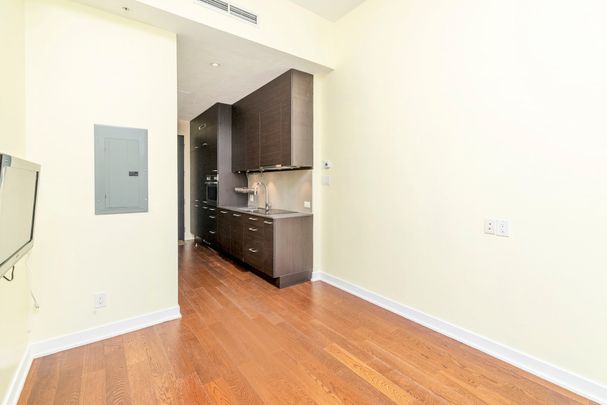 Appartement - 602-1155 Rue de la Montagne - Photo 1