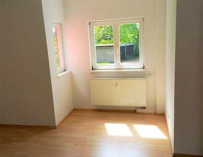 ***hübsche 2 Raum Wohnung in grüner Lage*** - Photo 1