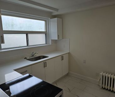 For Lease - 450 Arlington Avenue Unit# 1, Toronto, Ontario - Photo 6