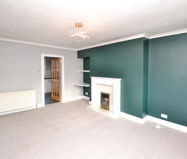 3 bedroom flat to rent - Photo 1