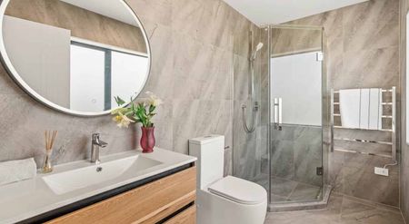 Stunning 4BR Home in Howick! - Photo 4