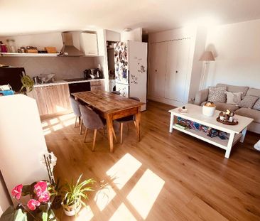 Location Appartement 57m² ST MAXIMIN LA STE BAUME 83470 - Photo 1