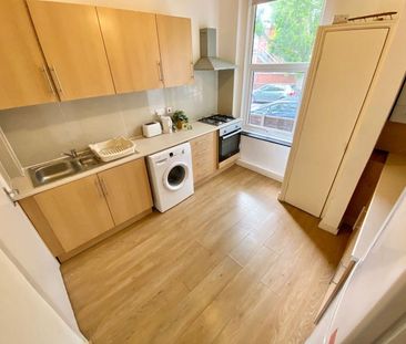 Room in a Shared Flat, Finchley Road, NW3 - Photo 5
