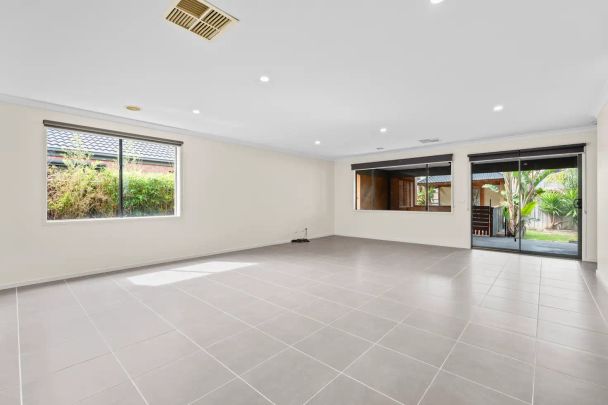 “Modern Family Living in the Heart of Doreen!” - Photo 1