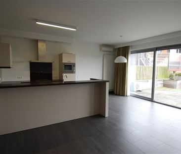 Prachtig appartement met 2 slaapkamers, terras en garagebox gelegen... - Foto 3