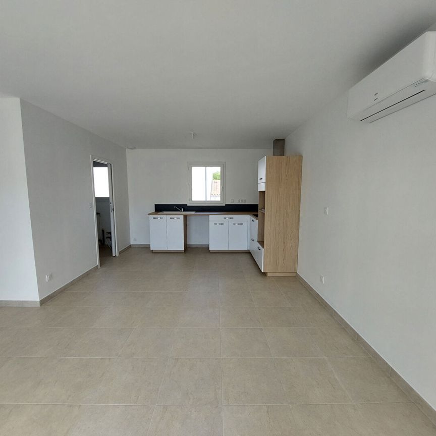 Location Maison 4 pièces 84m² - Photo 1