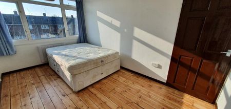 4 bedroom maisonette to rent - Photo 4