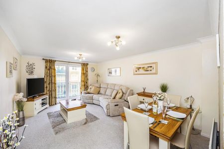 2 bedroom apartment to rent - Photo 4