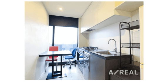 Contemporary City Living in the Heart of Collins Street - Photo 2