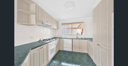 Welcome to Your Berwick Hideaway with a View 🌿 - Photo 2