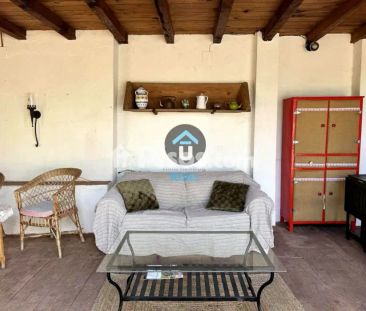 Chalet en alquiler en Calle de las Piedras Altas, cerca de Calle de... - Photo 3