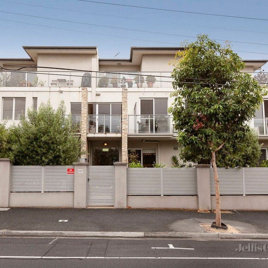 7/237 Hampton Street, Hampton - Photo 1