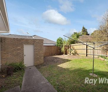 A 2 bedroom street front villa unit - Photo 1