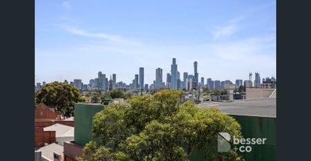 GRACIOUS LIVING IN A GRAND LOCATION - GARDEN APARTMENTS - Photo 5