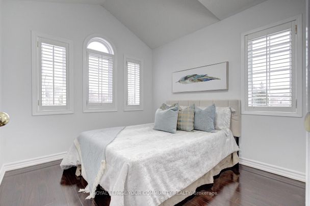 For Lease - 2 Bestview Crescent, Vaughan, Ontario - Photo 1