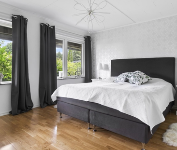 Sparvhöksvägen, Tumba - Photo 5