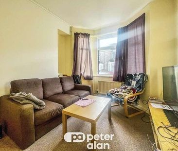 Oxford Street, Trefforest, Pontypridd, CF37 - Photo 2